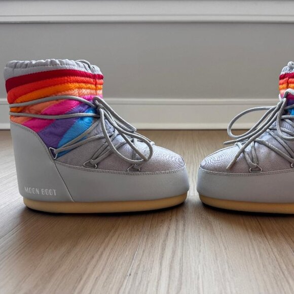 NEW Moon Boot Icon Low Rainbow Boots - Size EU 36/38 - Picture 3 of 12
